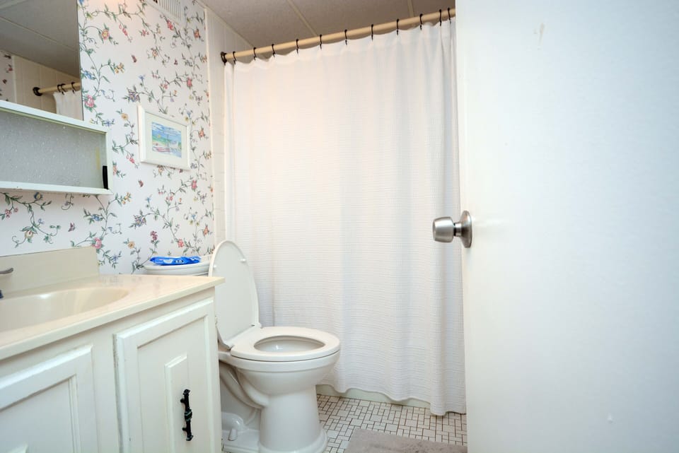 MASTER-BATH