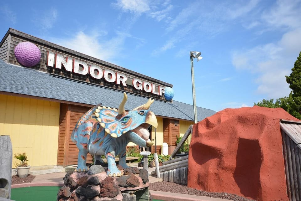 Old Pro Mini Golf