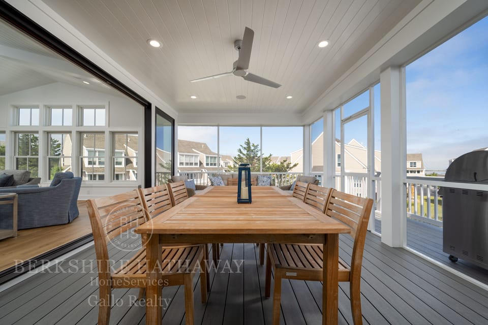 Screened In Porch Dining Area