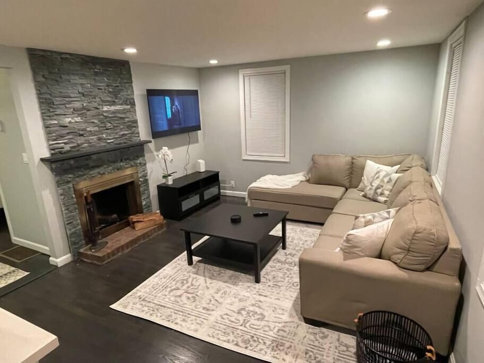 Living room (1)