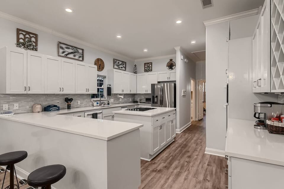 Fully stocked Kitchen