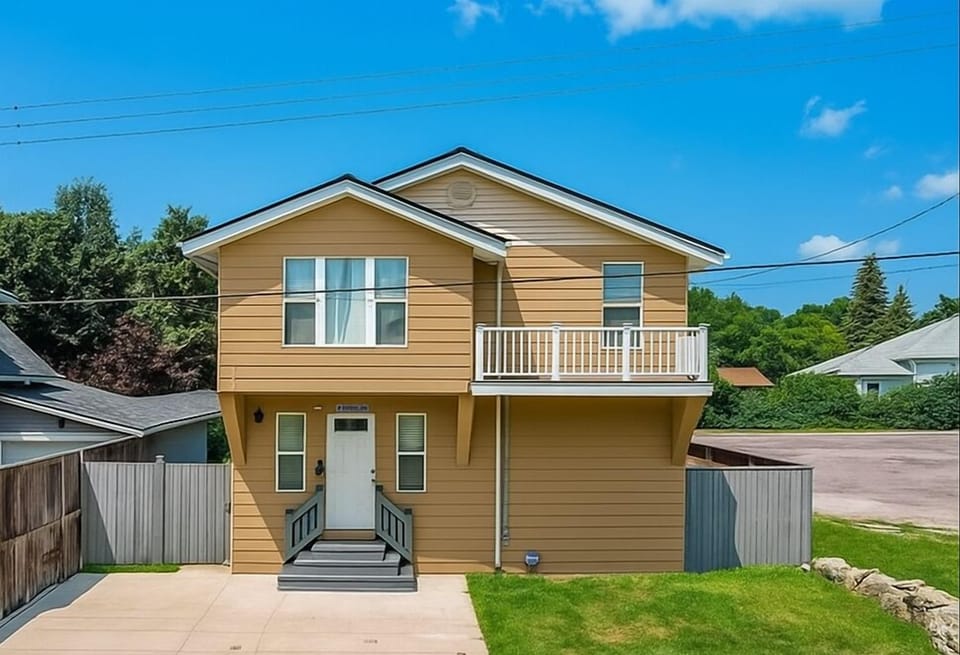 Parking lot on driveway for 2 vehicles  
