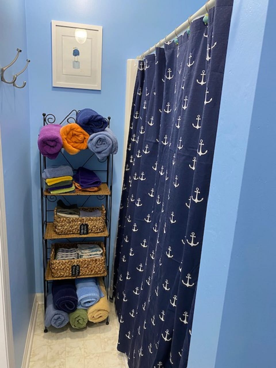 Plenty of towels!
Shower/Tub Combo 
