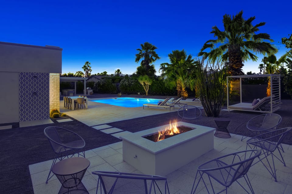 Light up the outdoor fireplace and enjoy the night's sky.