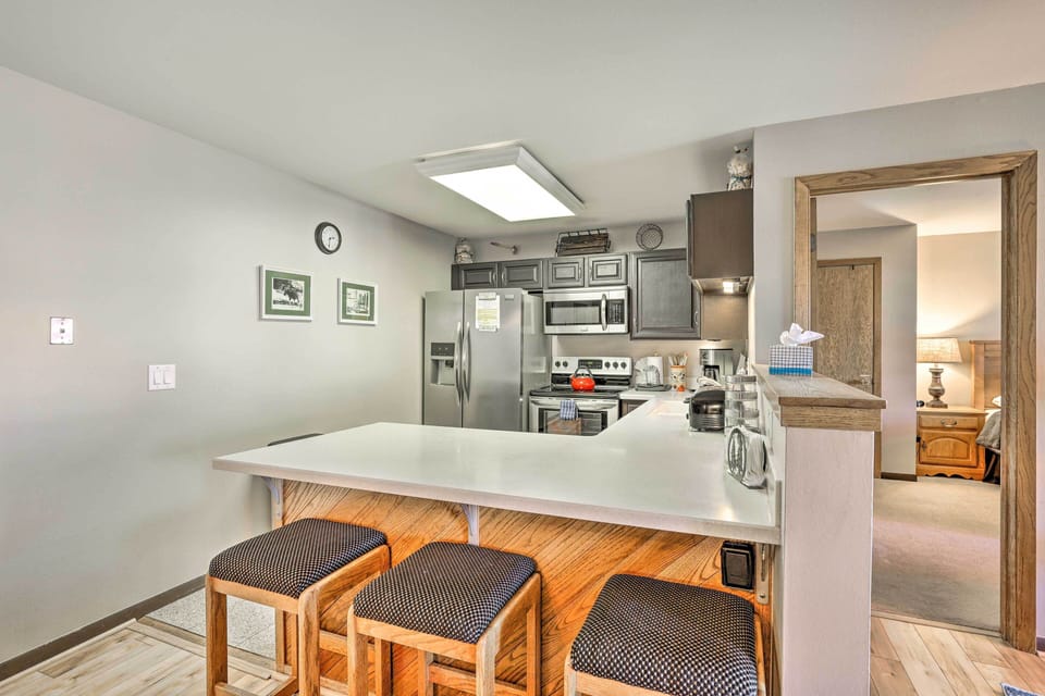Kitchen | Fully Equipped | Cooking Basics | Dishware & Flatware