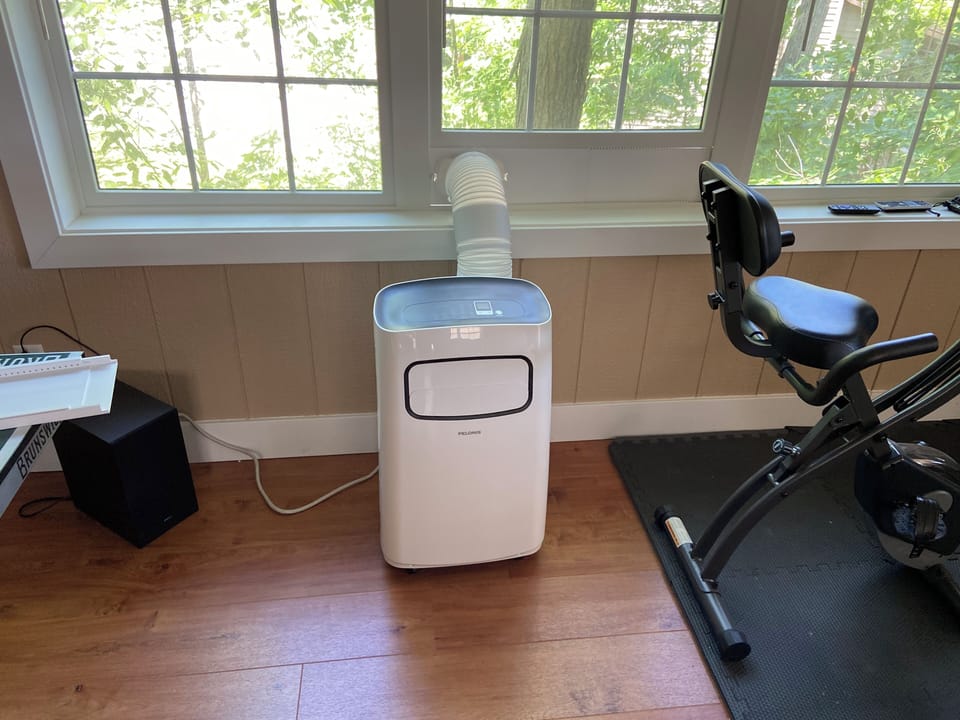 A/C in Studio