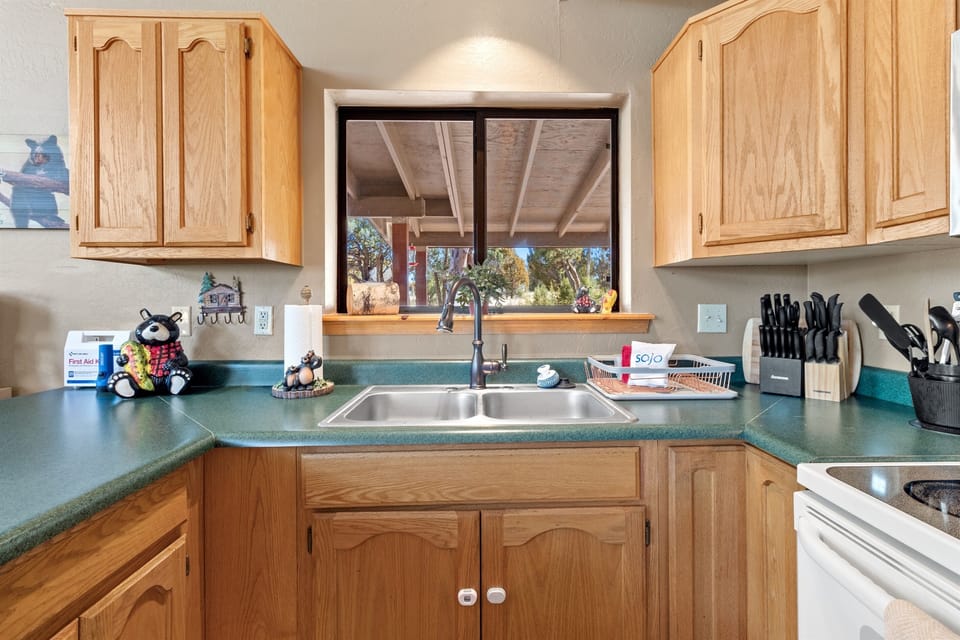Kitchen starter essentials provided