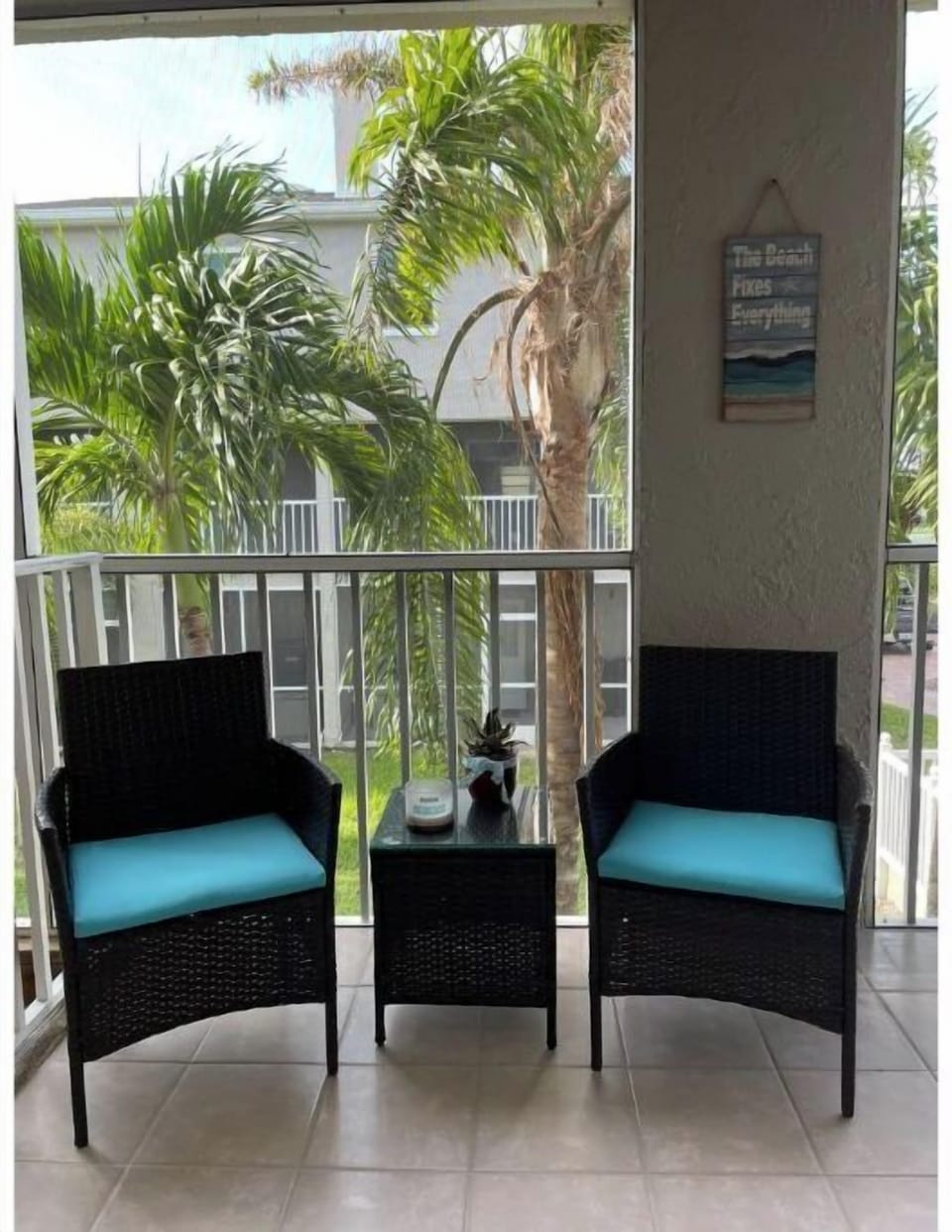 Fully screened in patio directly off the kitchen.