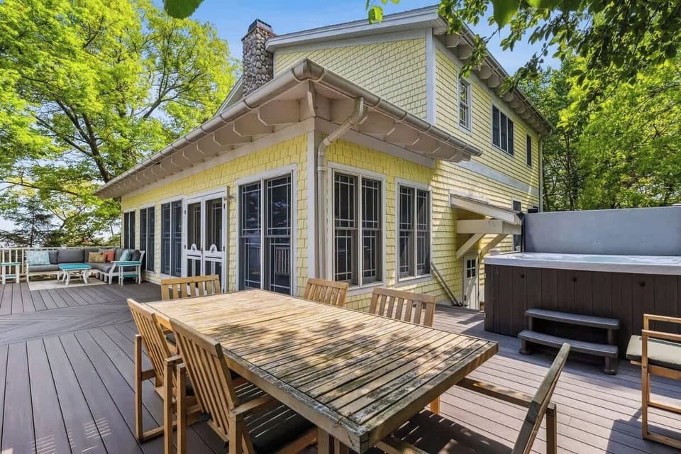 Dine al-fresco on the main deck next to the propane BBQ grill.