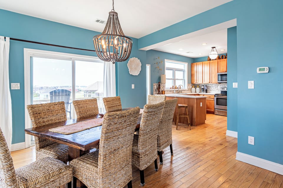 Top floor dining area 