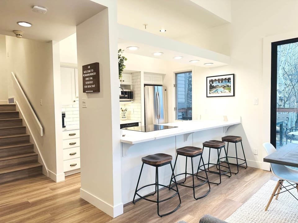 742164fa-f24b-40df-8d69-7a38abccceec