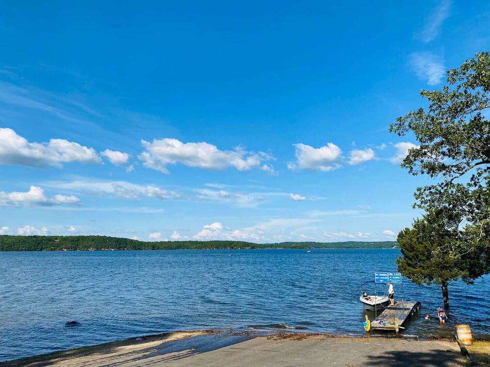 Public launch ramp