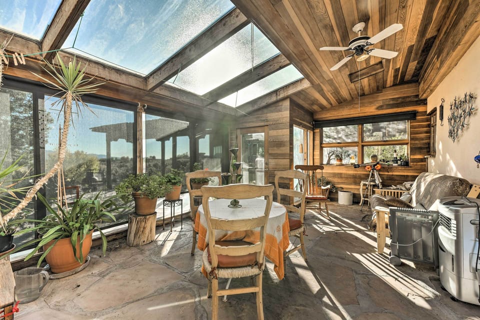 Screened-In Porch | Access via Living Room