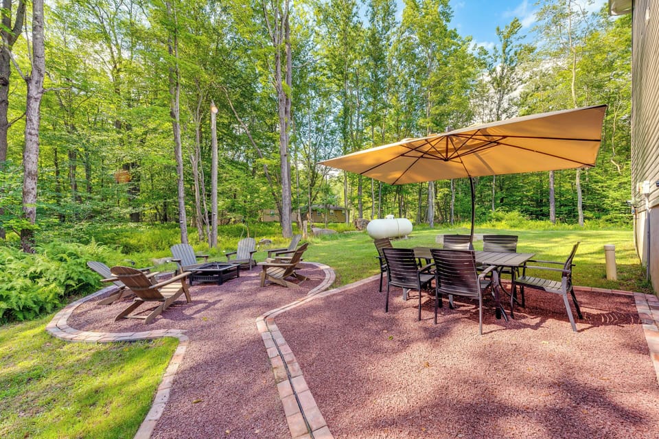 Pocono Lake Vacation Rental | 4BR | 2.5BA | Stairs Required | 2,900 Sq Ft