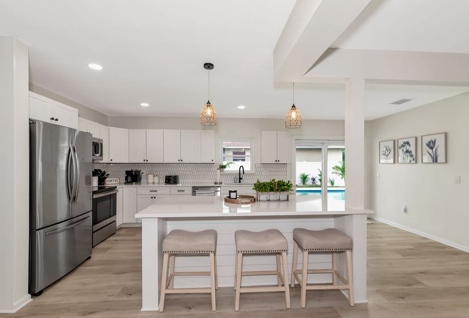 Large Kitchen 