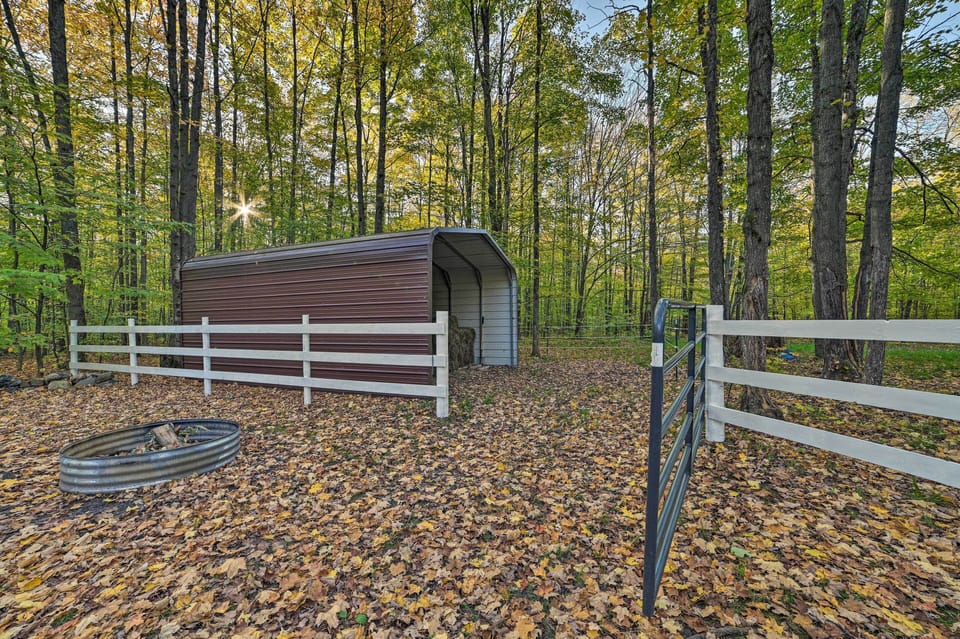 Private Stable | Wood-Burning Fire Pit