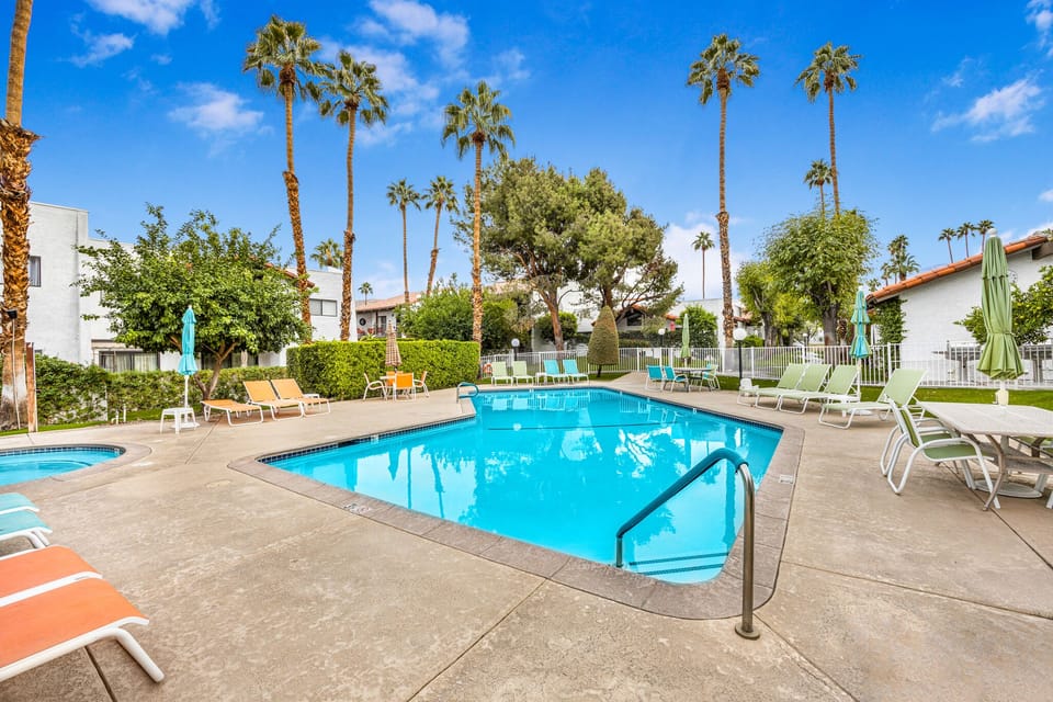 K0184 - Estados South Community Pool