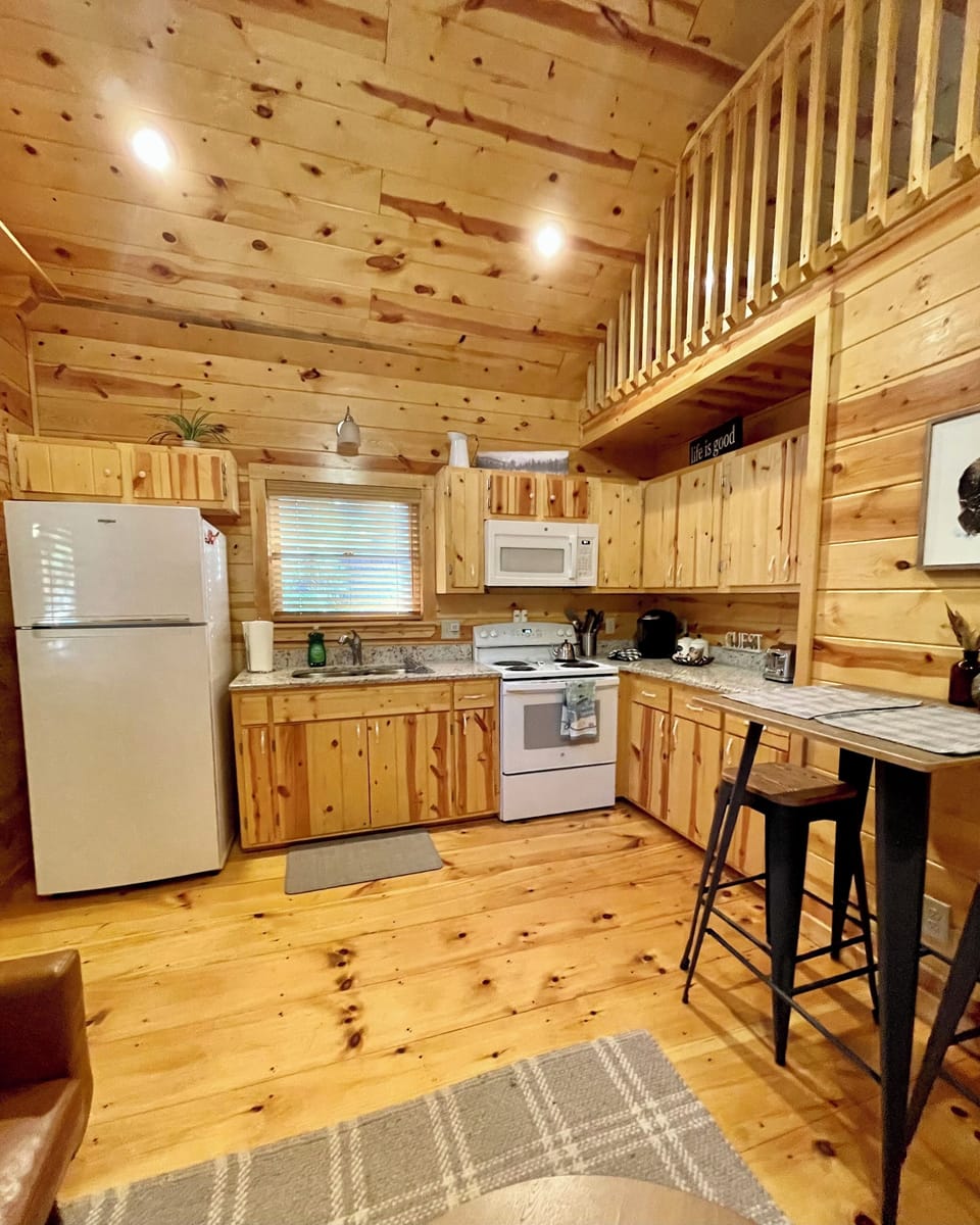 Fully equipped kitchen with everything you need