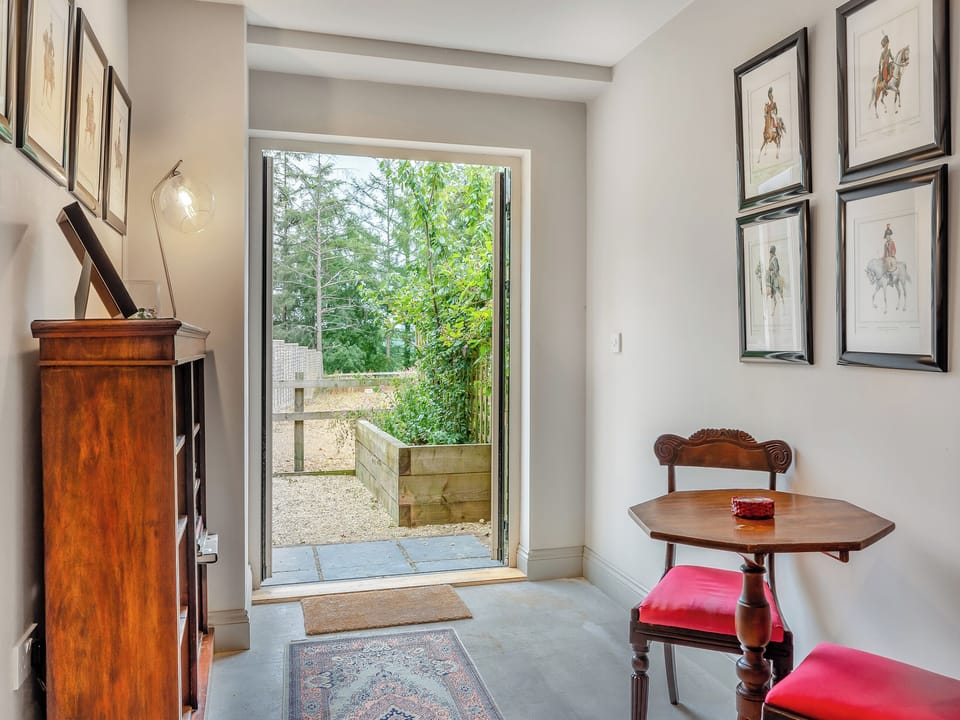Hallway | Ash Hill - Midgham Farm, Ringwood