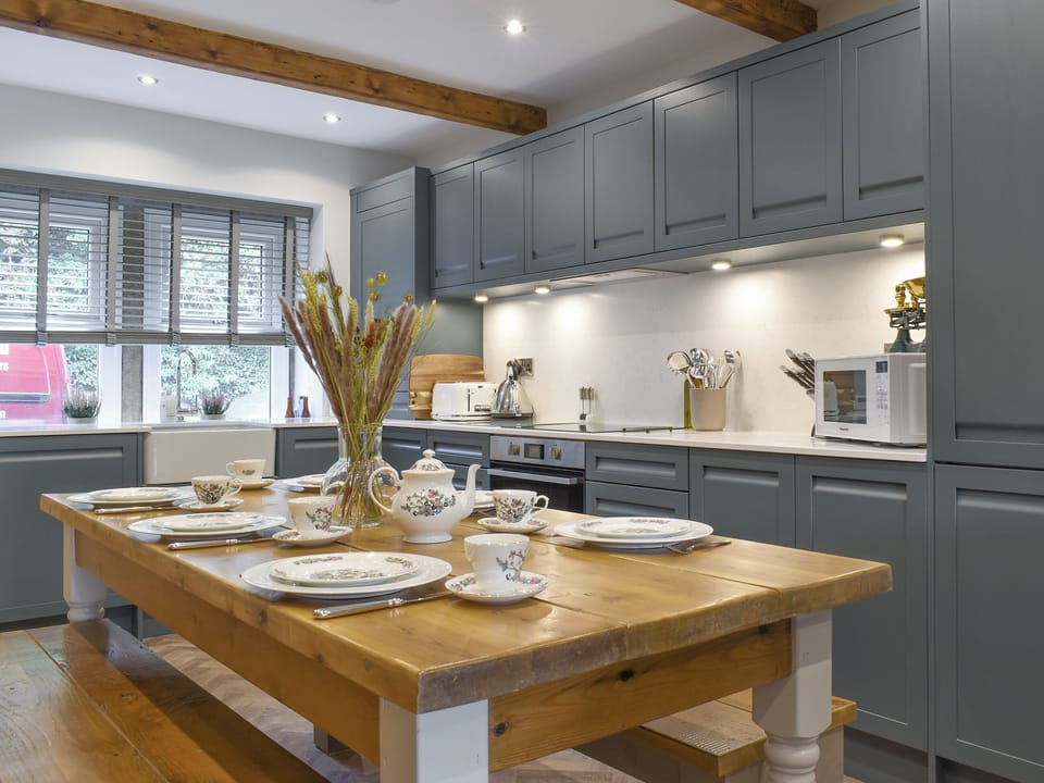 Kitchen/diner | Seamstress Cottage, Ripponden