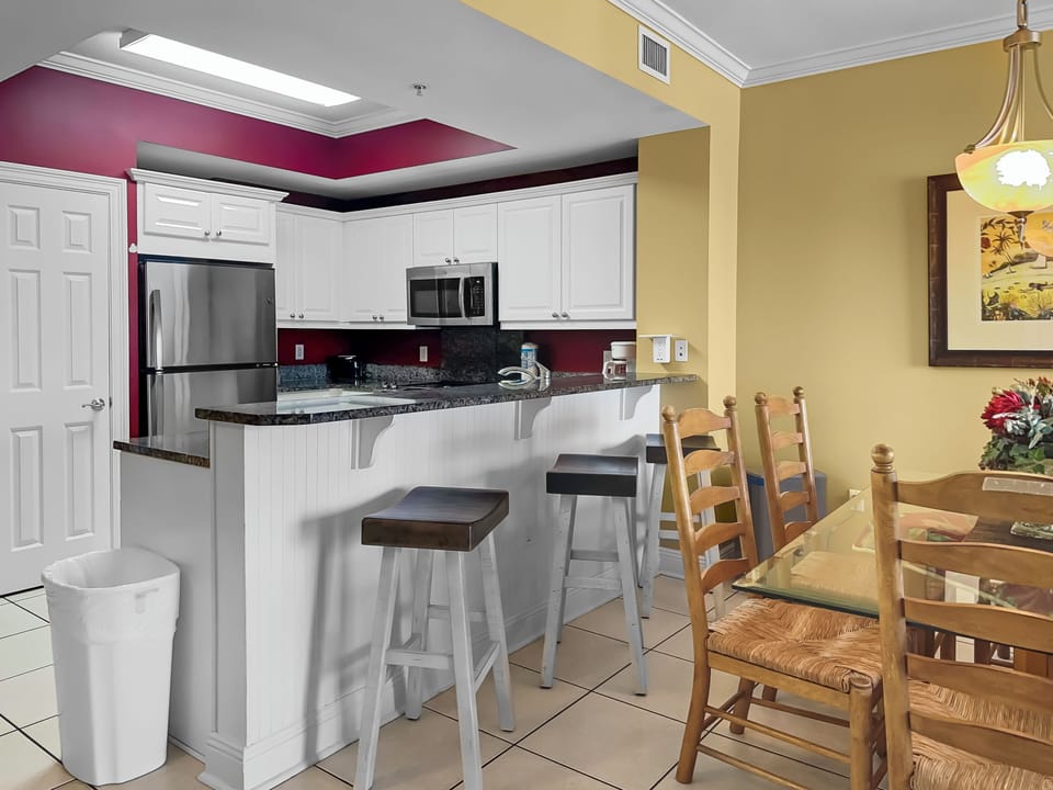 Summer Place #308 Kitchen