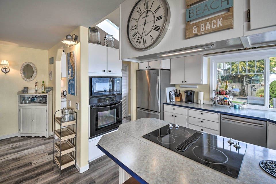 Kitchen | Fully Equipped