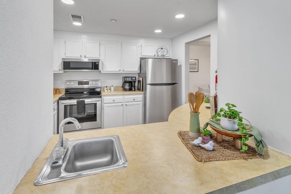 Indoors, Kitchen, Home Decor, Sink, Sink Faucet