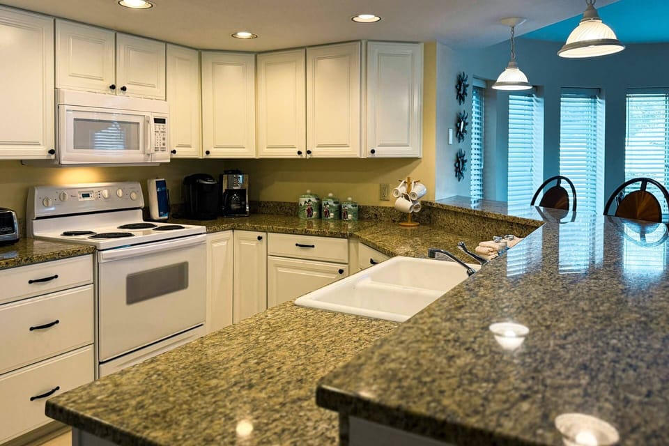 Fully equipped kitchen ready for you to use