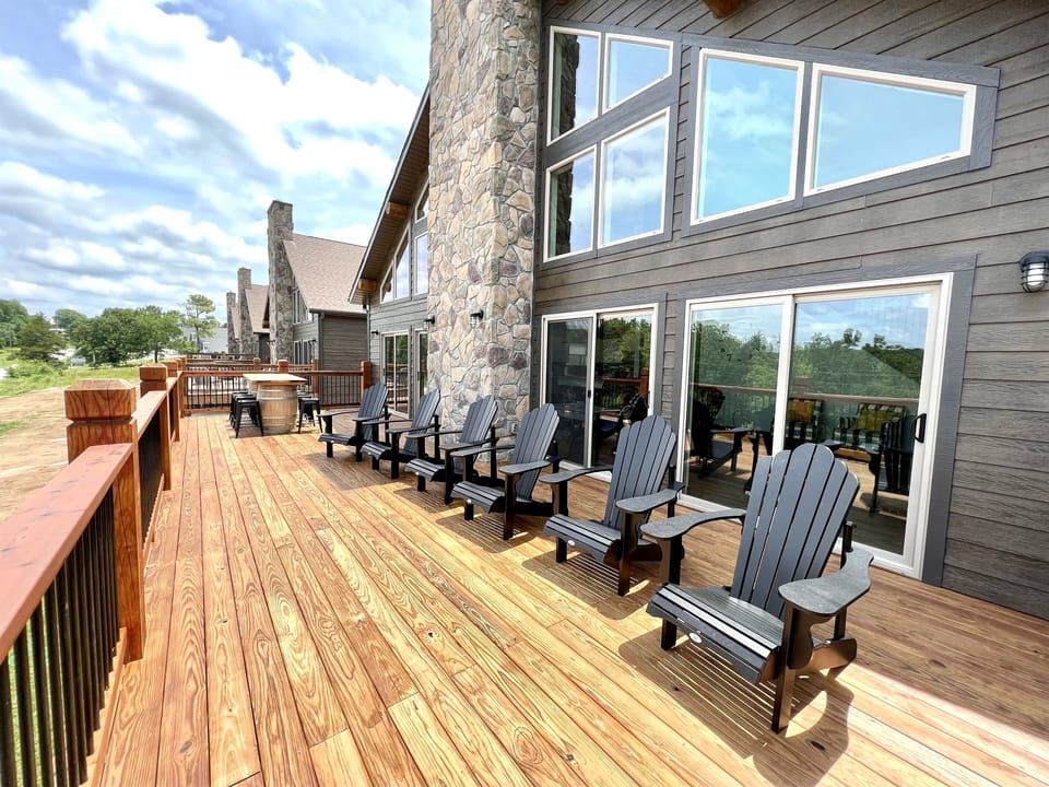 Huge back deck with fabulous view!