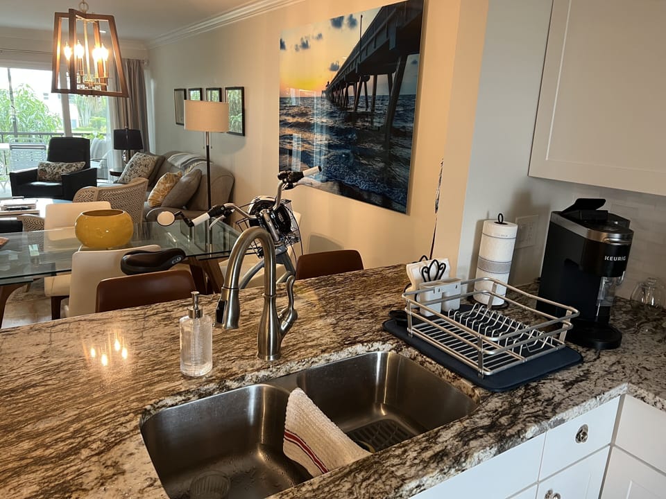 Fully equipped kitchen!