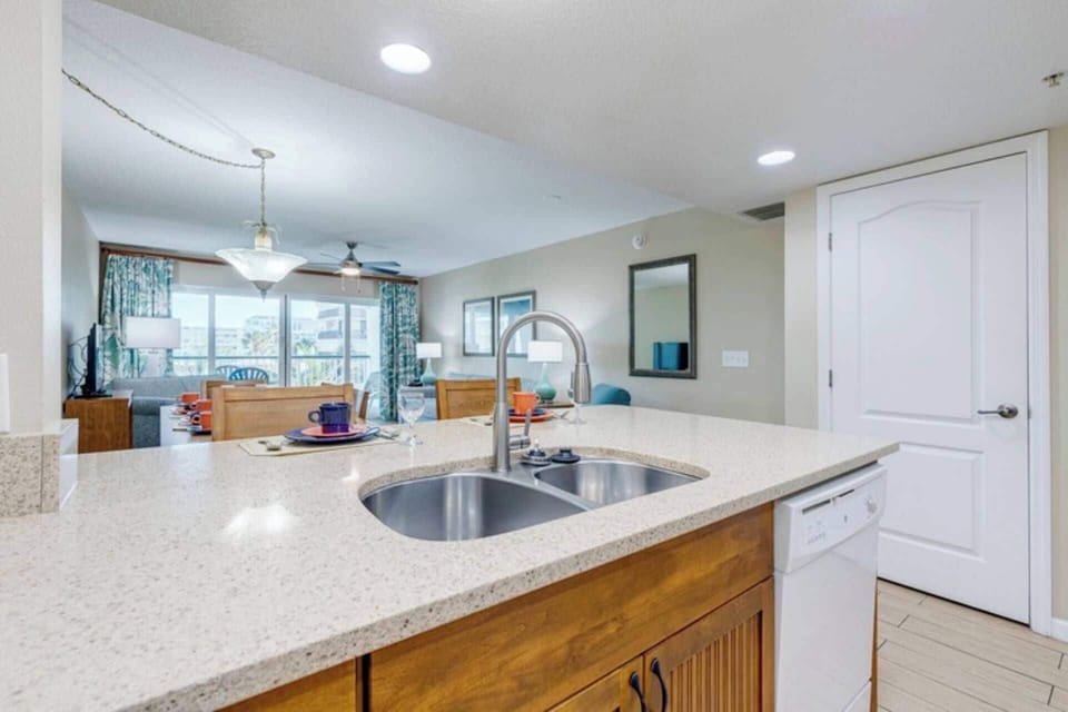 Plenty of counter space