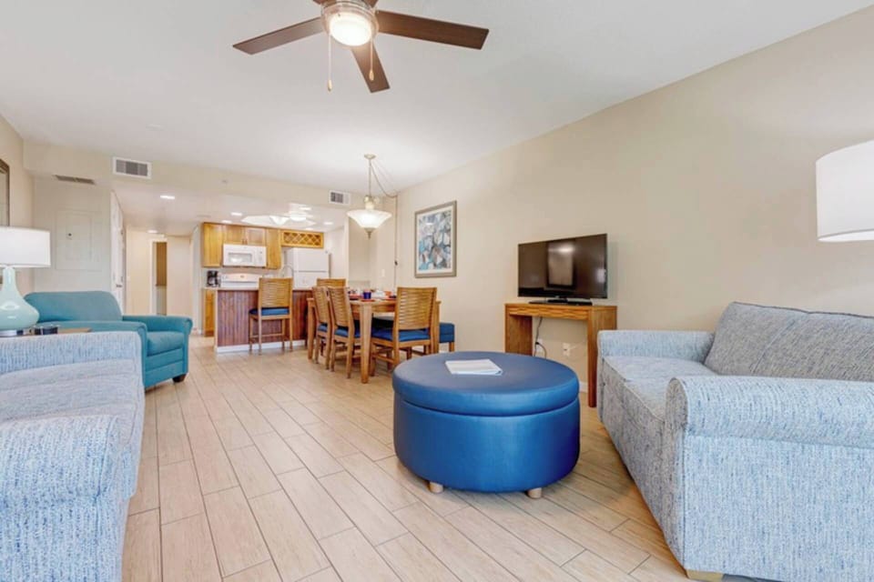 Spacious condo for the whole family!