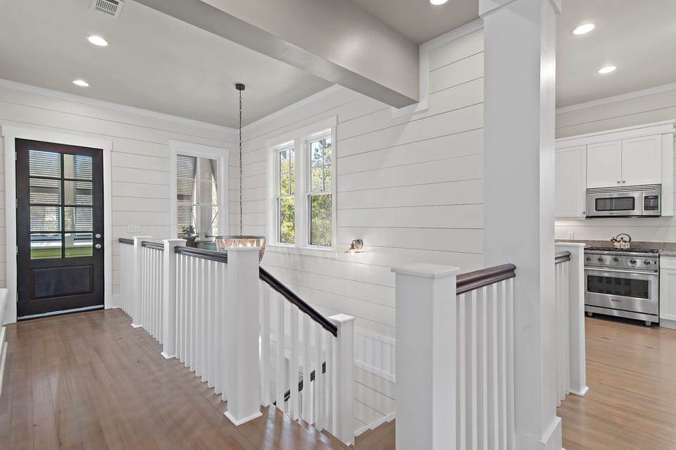 136 Silver Laurel - WaterColor - Second Floor - Landing