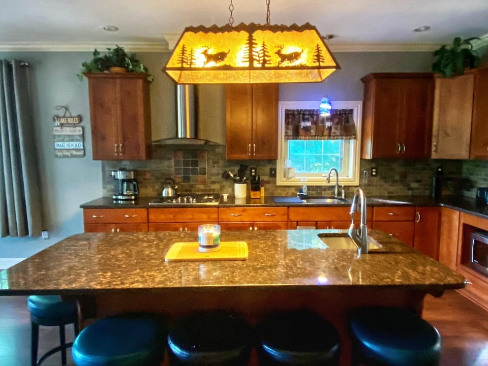 Kitchen island