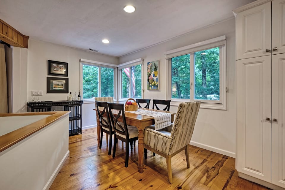 Dining room - upper floor