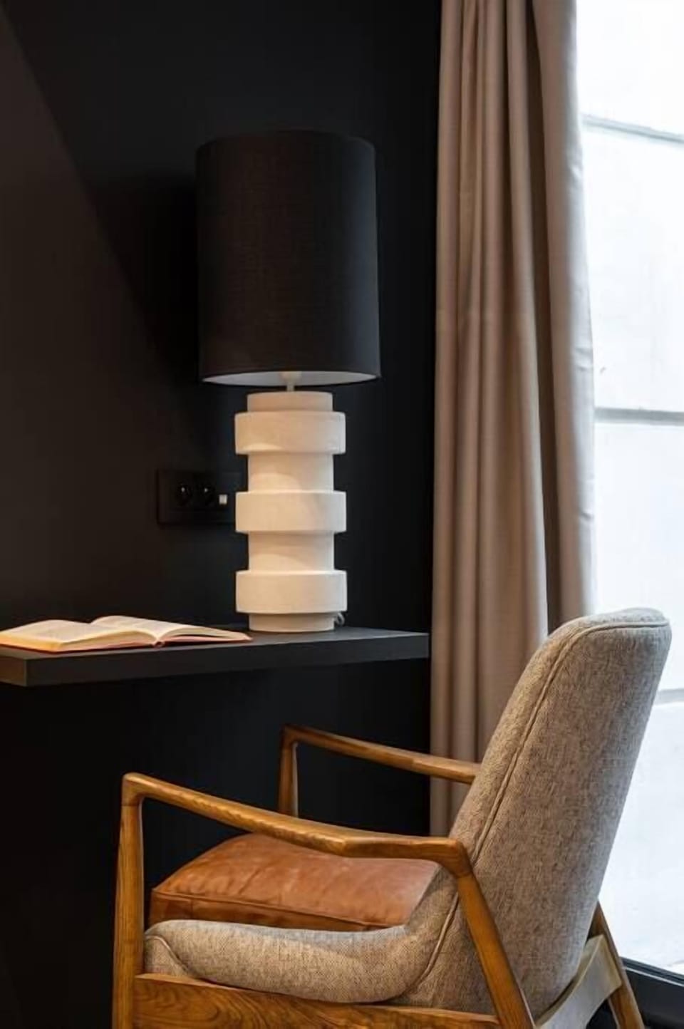 Bureau dans la chambre 1 