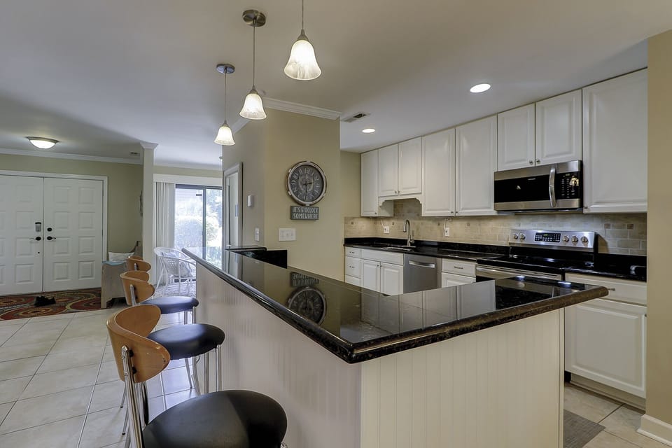 Kitchen Bar