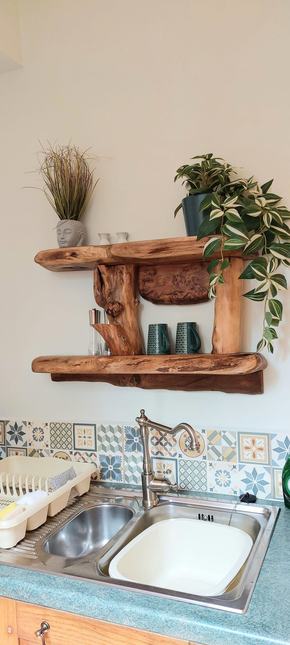 Handcrafted details throughout