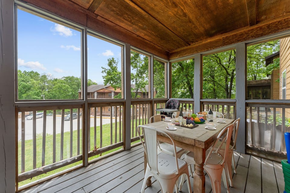 Casual outdoor dining