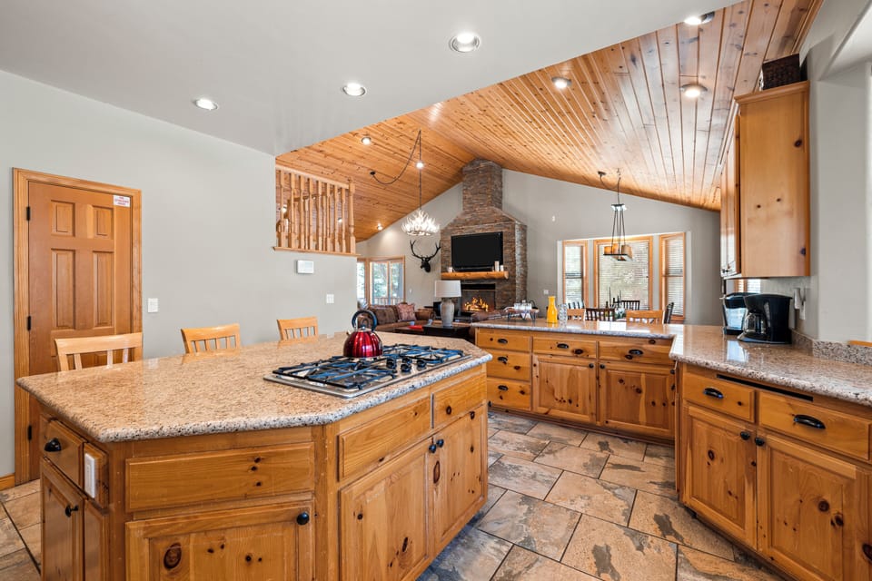 Spacious and open chef's kitchen comes fully equipped.