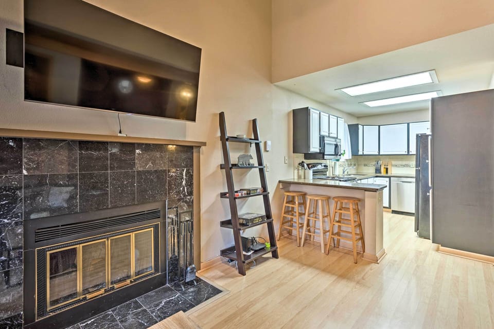 Living Room | Board Games