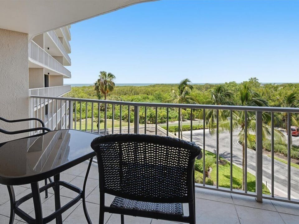 balcony view