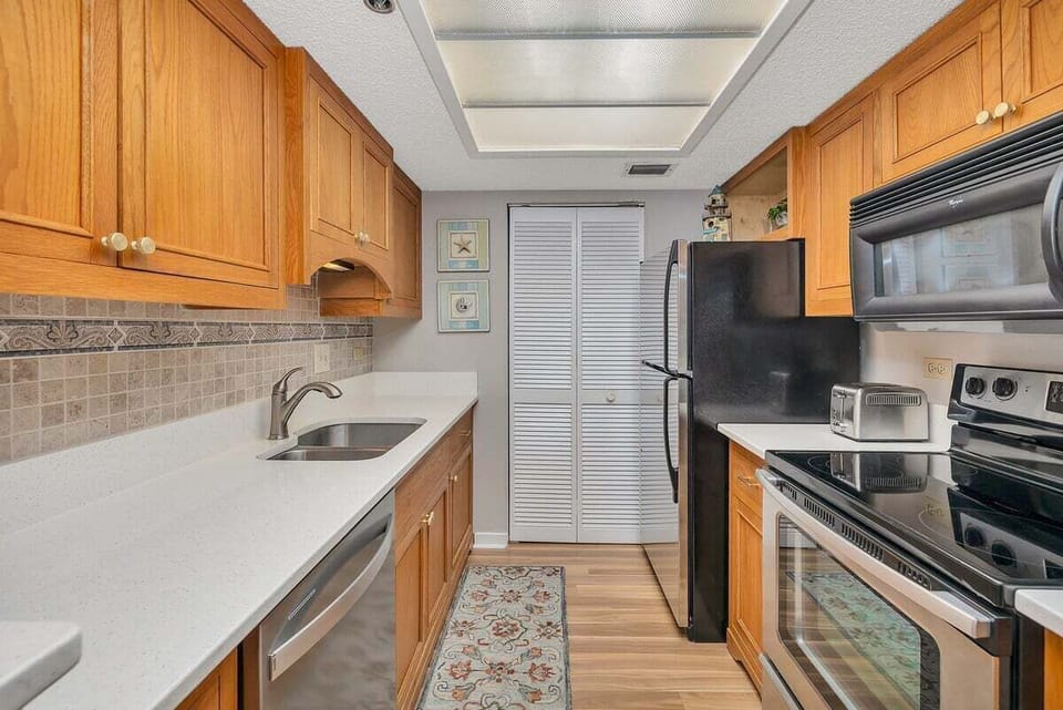Beach Club 417 - Kitchen