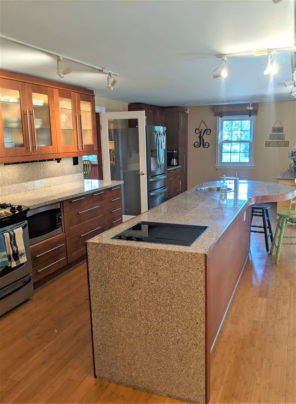 Large open kitchen with granite countertops