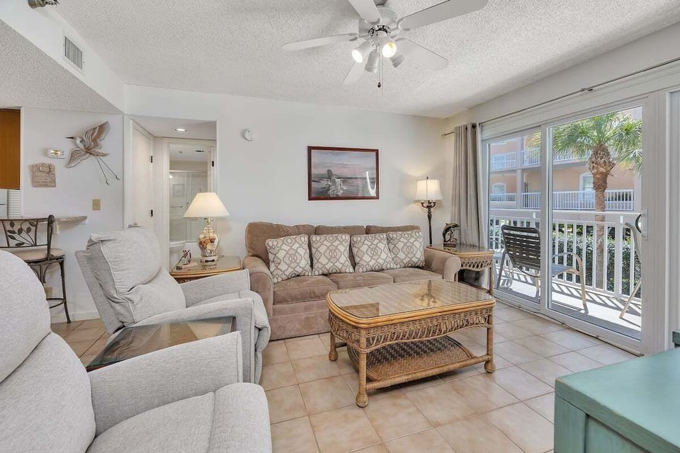 Beach Club 137 - Living Area with Private Balcony Access