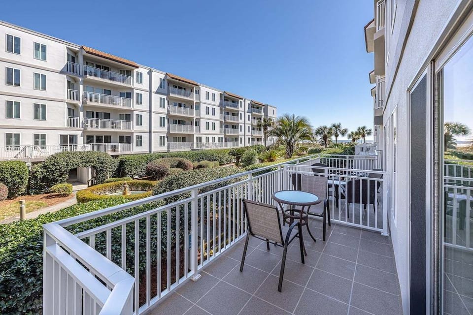 Beach Club 124 - Balcony with Courtyard View