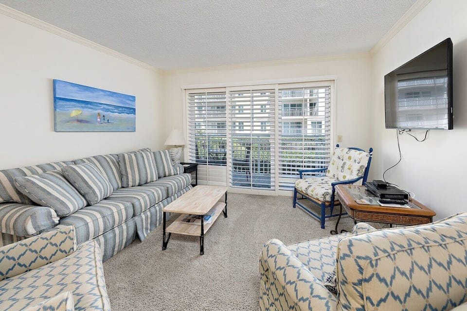 Beach Club 124 - Living Space with Private Balcony Access