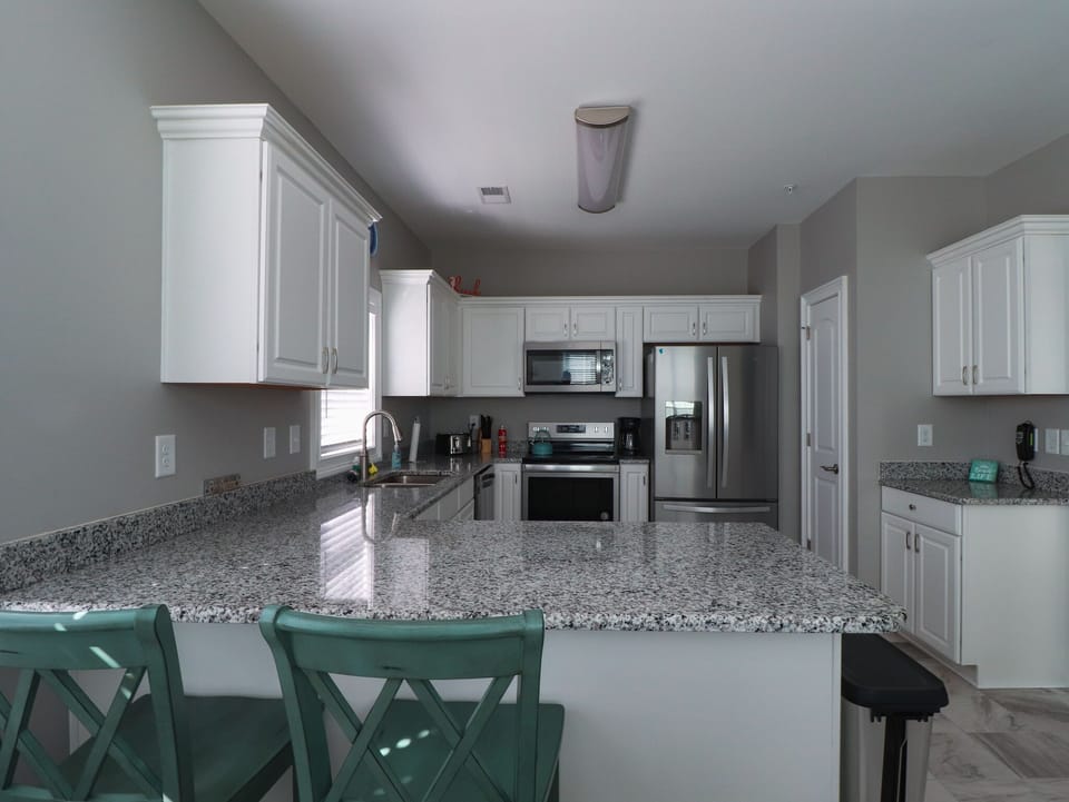 Breakfast Bar in Havens 925