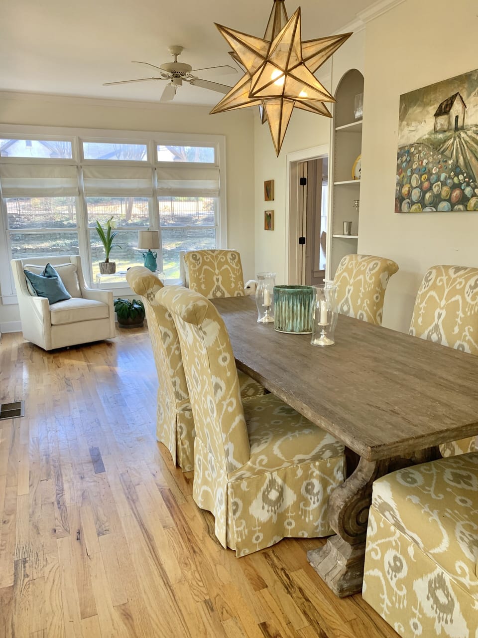 Dining room, sunroom