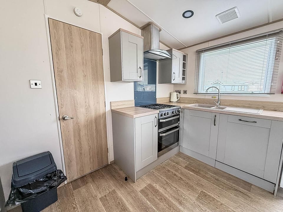 This dining table is perfect for everything from family breakfasts to evening board games, creating an inviting hub for socialising and planning tomorrow's adventures in Hunstanton, Norfolk.